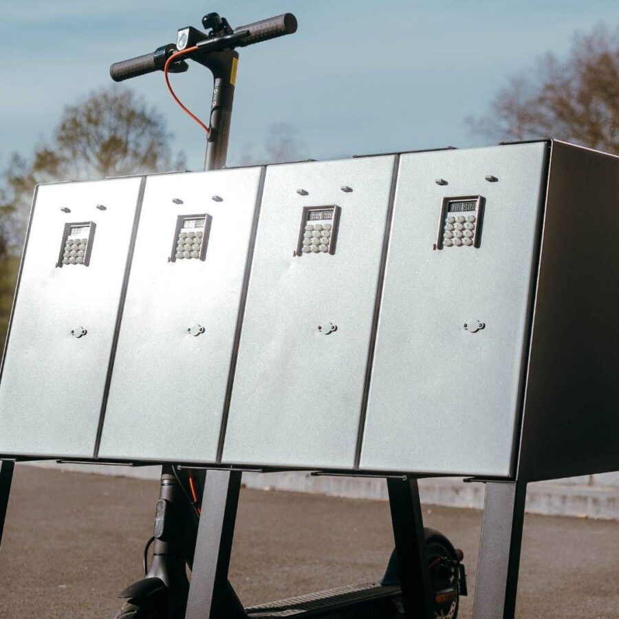 Borne de recharge pour trottinette électrique