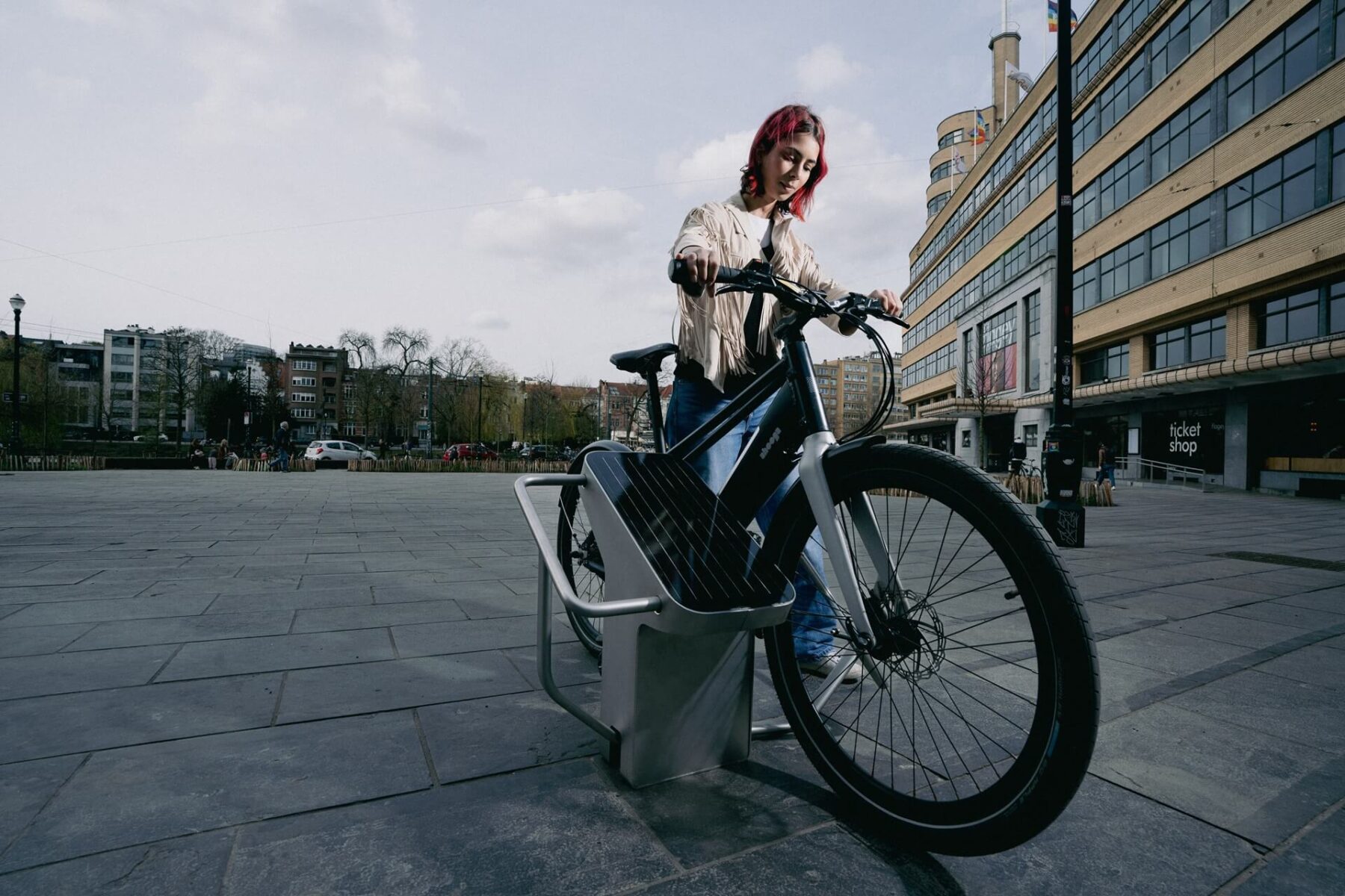 Arceau vélo sécurisé et connecté Locky